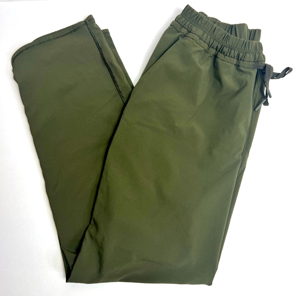 Lululemon Keep It Classic Cropped Dark Olive Green Athletic Pant Size 2